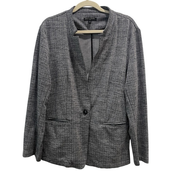 Banana Republic Jackets & Blazers - Banana Republic Gray Blazer Professional Wool-Blend